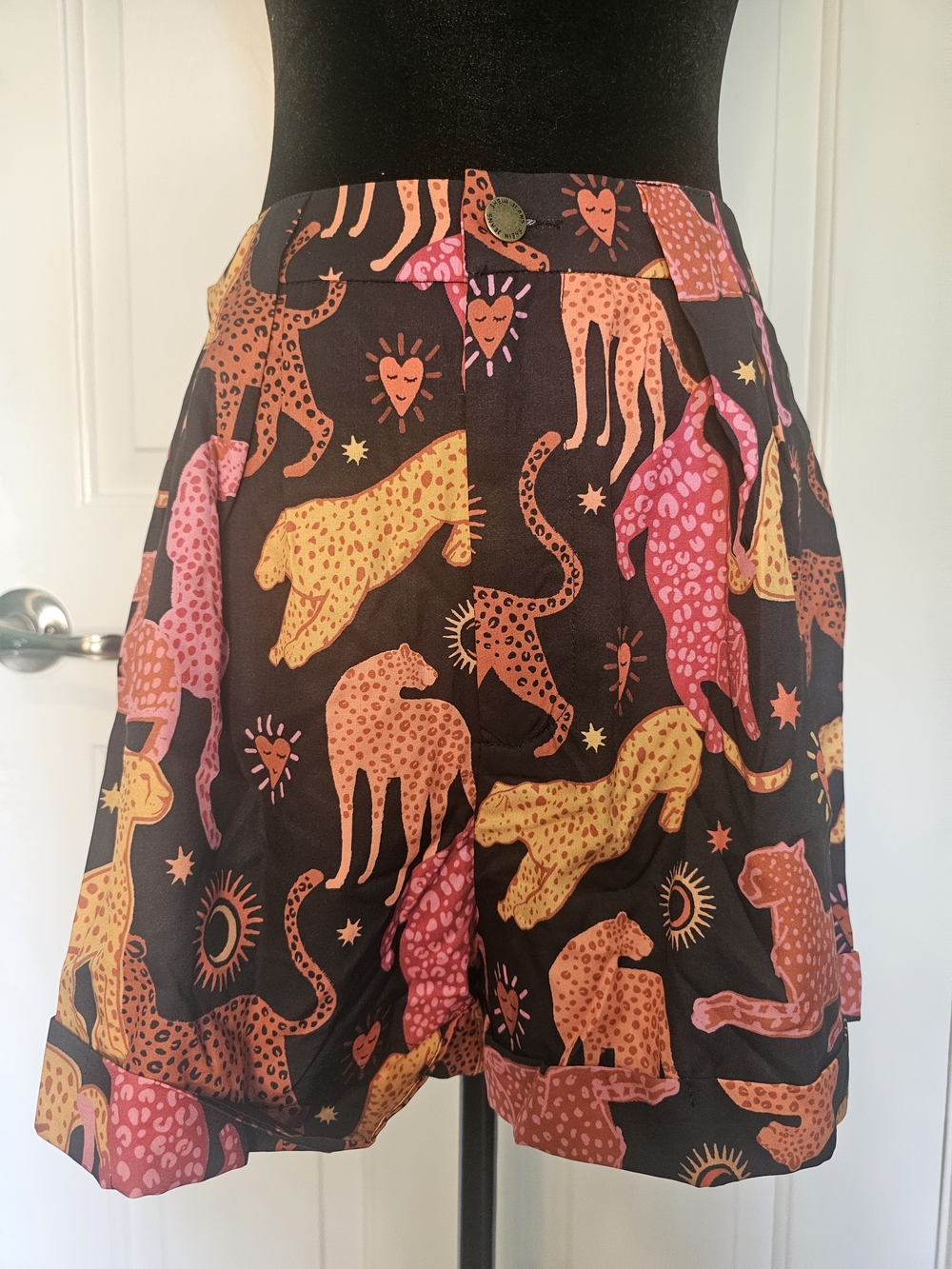SHEIN Black Cuffed Shorts with Pink & Orange Cheetah Boho Print Women's Size L